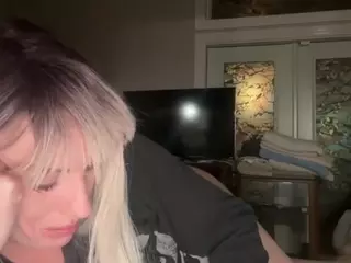 Crumbalina's Live Sex Cam Show