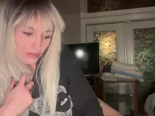 Crumbalina's Live Sex Cam Show