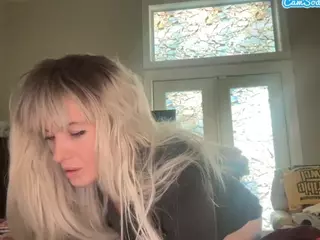 Crumbalina's Live Sex Cam Show