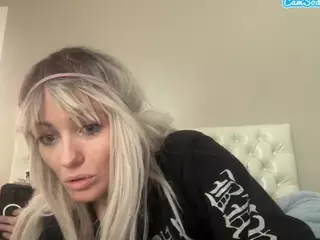 Crumbalina's Live Sex Cam Show