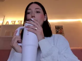 stefaagomez's Live Sex Cam Show
