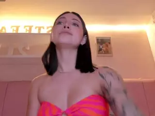 stefaagomez's Live Sex Cam Show