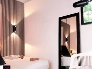 Amatista's Live Sex Cam Show