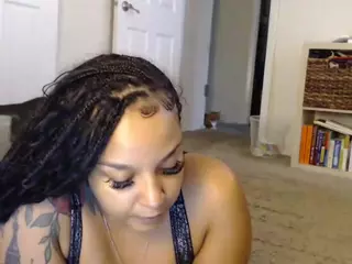 Elegance's Live Sex Cam Show