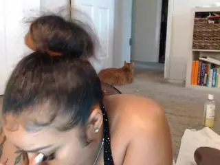 Elegance's Live Sex Cam Show