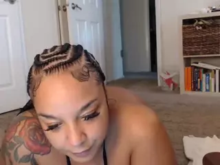 Elegance's Live Sex Cam Show