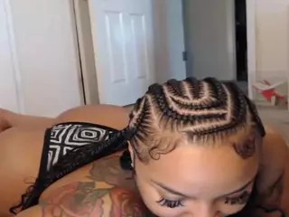 Elegance's Live Sex Cam Show