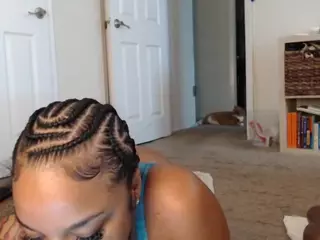 Elegance's Live Sex Cam Show