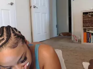 Elegance's Live Sex Cam Show