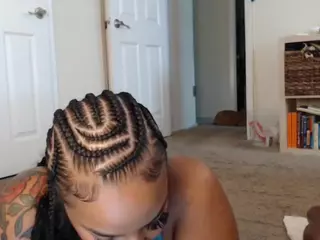 Elegance's Live Sex Cam Show