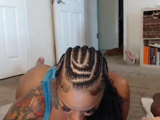 Elegance's Live Sex Cam Show