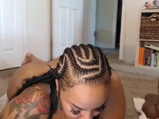 Elegance's Live Sex Cam Show