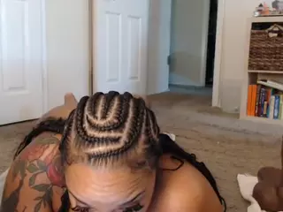 Elegance's Live Sex Cam Show