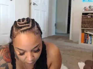 Elegance's Live Sex Cam Show