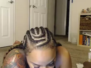 Elegance's Live Sex Cam Show