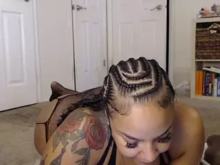 Elegance's Live Sex Cam Show