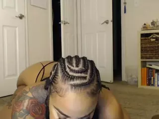 Elegance's Live Sex Cam Show