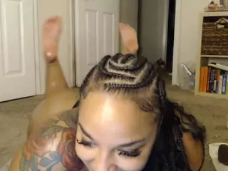 Elegance's Live Sex Cam Show