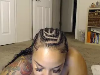 Elegance's Live Sex Cam Show
