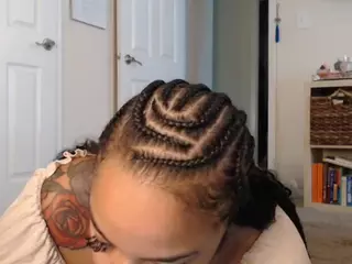Elegance's Live Sex Cam Show