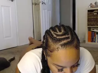 Elegance's Live Sex Cam Show