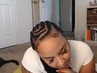 Elegance's Live Sex Cam Show
