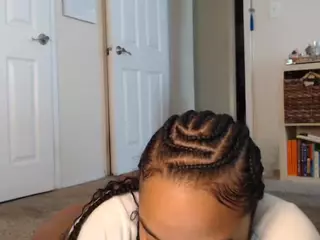 Elegance's Live Sex Cam Show