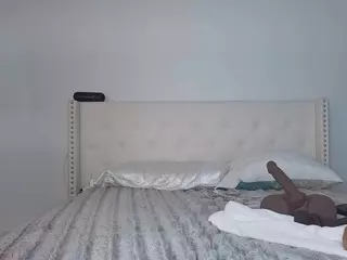 Honey Martinezzz's Live Sex Cam Show