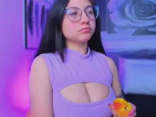 Lucy Joness's Live Sex Cam Show