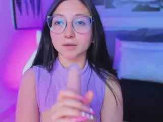 Lucy Joness's Live Sex Cam Show
