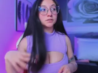 Lucy Joness's Live Sex Cam Show