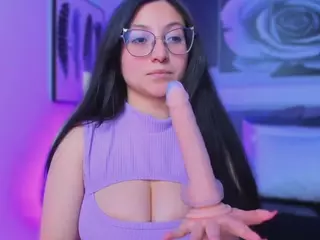 Lucy Joness's Live Sex Cam Show