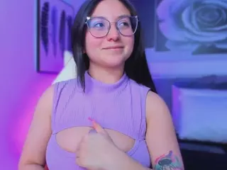 Lucy Joness's Live Sex Cam Show