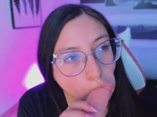 Lucy Joness's Live Sex Cam Show