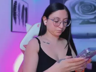 Lucy Joness's Live Sex Cam Show