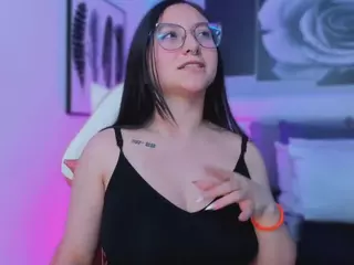 Lucy Joness's Live Sex Cam Show