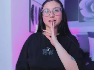 Lucy Joness's Live Sex Cam Show