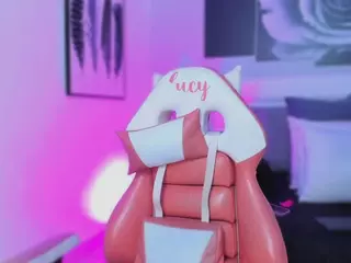 Lucy Joness's Live Sex Cam Show