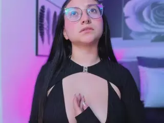 Lucy Joness's Live Sex Cam Show