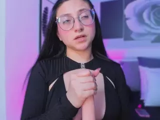 Lucy Joness's Live Sex Cam Show