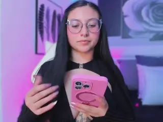 Lucy Joness's Live Sex Cam Show