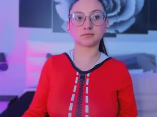 Lucy Joness's Live Sex Cam Show