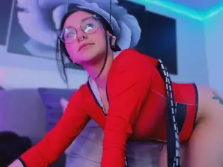 Lucy Joness's Live Sex Cam Show