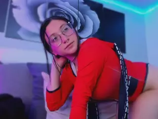 Lucy Joness's Live Sex Cam Show