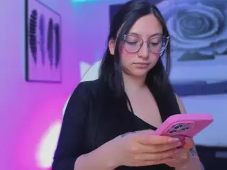 Lucy Joness's Live Sex Cam Show