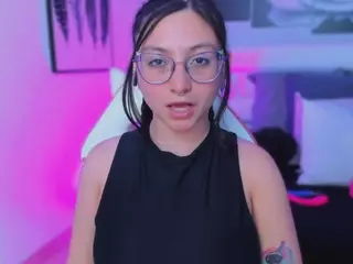 Lucy Joness's Live Sex Cam Show