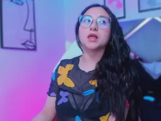 Lucy Joness's Live Sex Cam Show