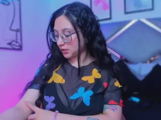 Lucy Joness's Live Sex Cam Show