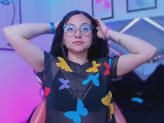 Lucy Joness's Live Sex Cam Show