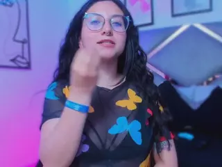 Lucy Joness's Live Sex Cam Show